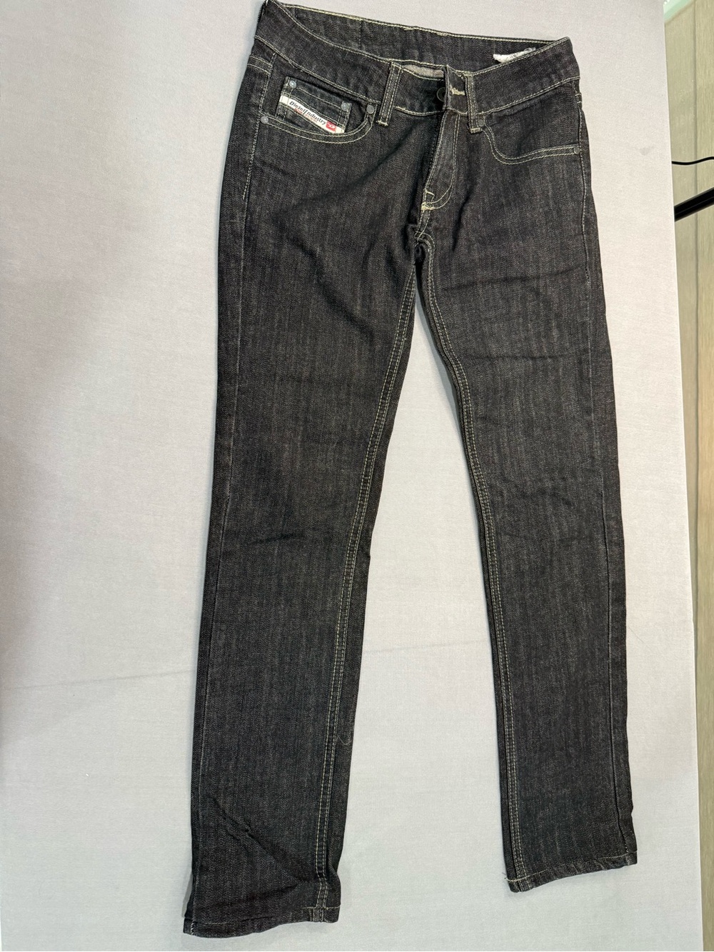 Diesel WMN SZ 26Slim Fit Low Rise Bootcut Black Dark Wash Denim 5-Pocket Jeans